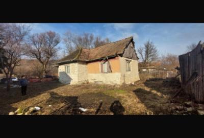 Casa demolabila Faureni, 2600 mp teren - 7