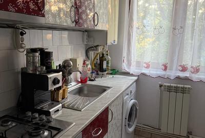 2 camere Tiglina 1 pret 400 euro - 1