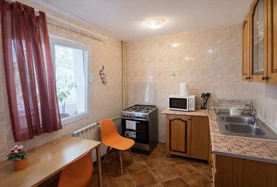 3 camere, decomandat, 2 bai, parcare, metrou Lujererului, tramvai 41,Veteranilor - 14