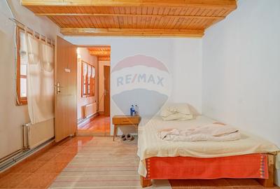 Comision 0% | Pensiune/Vilă 11 camere în Fundata - 32
