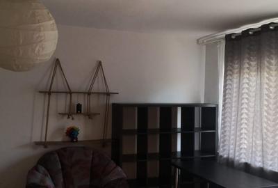 Garsoniera Mall Vitan, 10 minute de metrou, mobilata si utilata modern, libera - 1