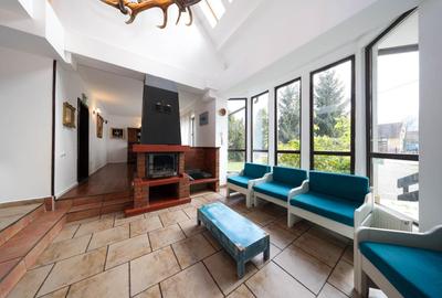 Vilă spațioasă de vânzare în Predeluț, Bran | 2000mp - 3