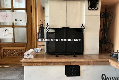 Vila 7 camere D+P+1+M - 2 Garaje - 50m de plaja - Zona centrala - 5