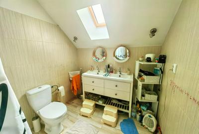 Casa Inedita , 300 mp utili, P+M,  5 bai, 6 dormitoare , 1975 mp teren,  Sacalaz - 11