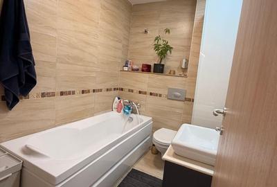 APARTAMENT TIP DUPLEX PARCARE SUBTERANA SI TERASA COMISION CUMPARATOR 0 - 13