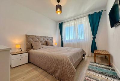 Apartament 2 camere Vanzare in zona Coresi, cu Priveliste Deosebita - 1