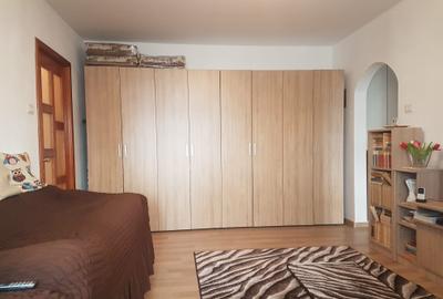 Apartament doua camere, semidecomandat, etaj trei, bucatarie mare, Bistrita Lac - 5