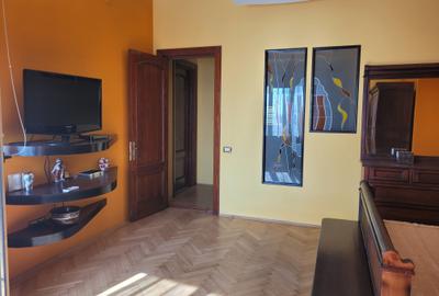 Vând apartament 4 camere ultracentral 170 mp et 2 - 11