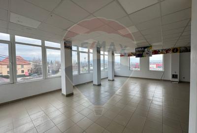 Spatiu comercial Rasnov | DN73 | CLINICA | SHOWROOM | MAGAZIN - 1