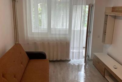 Apartament cu 2 camere circular, mobilat în Crângași
