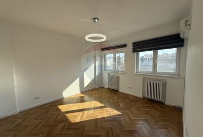 Apartament 4 camere de închiriat – Bd. Unirii / Str. Vulturilor 25 - 6