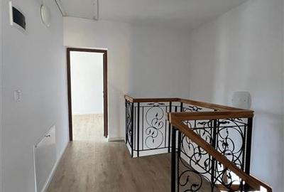 Casa cu 4 camere, 180 mp, situata in cartierul Europa! - 16