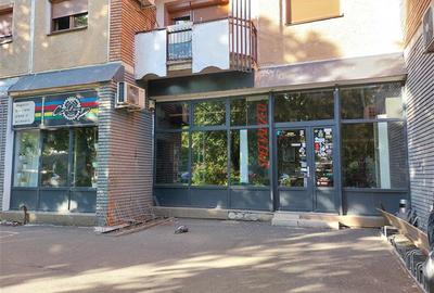 Oportunitate de investitie! Spatiu comercial zona 300, Micalaca - 1