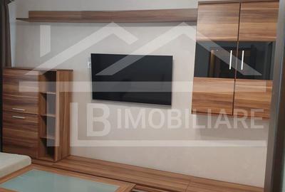 Apartament cu 2 camere, 60mp, decomandat, zona Poli 2 - 5