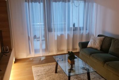 Apartament cu 2 camere decomandat, mobilat în Metalurgiei