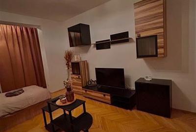 Vanzare apartament 2 camere Centru, zona Piata Mihai Viteazu, Cluj-Napoca - 2