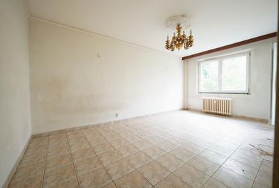 3 Camere, 400 metrii de Metrou Obor, necesita renovare, Bloc 1983 - 2
