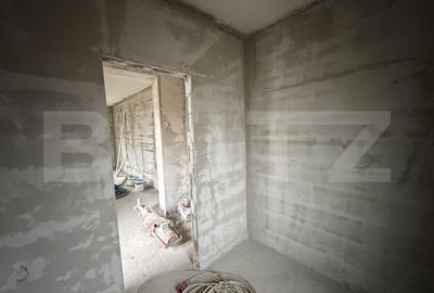 Apartament cu 4 camere decomandat în Exterior Sud