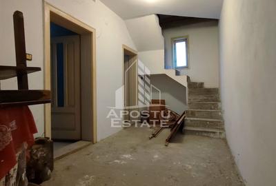 Casa 330 mp + teren 777 mp Sebis 9 camere ,vedere panoramica - 10