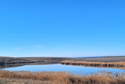 Vanzare teren Loc. Frasinet, 2.000 mp, deschidere lac 50 m, comision 0% - 1