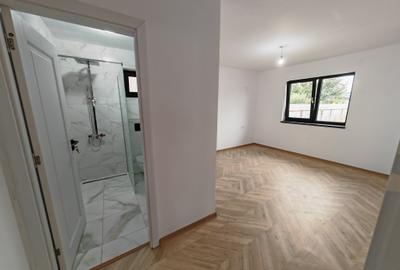 Casa la cheie, Hemeius - 7