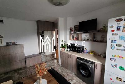 Apartament 3 camere | Decomandat | Balcon | Vasile Aaron - 2