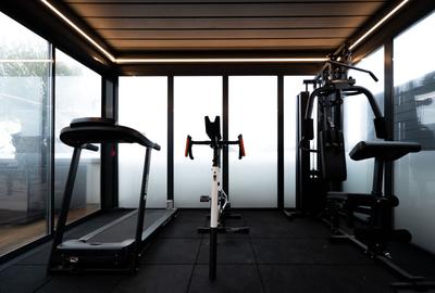 Vila Care Iti Aduce Acasa Visul Cu O Piscina Suspendata - 42