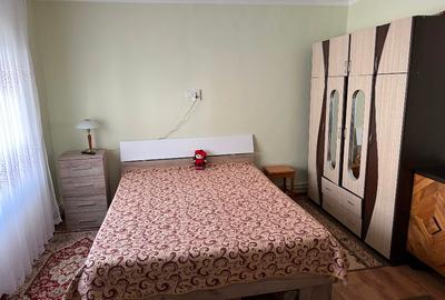 Casă de vânzare în Costinești. Casa se vinde cu tot cu mobila, electrocasnice. - 7