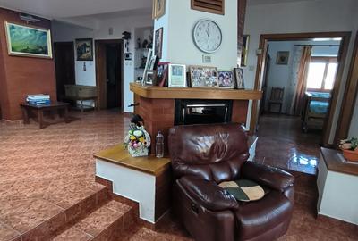 Vila de inchiriat - 27