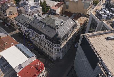 Birou individual si spatii comerciale, P-ța Unirii - 4