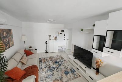 Inchiriere 2 camere Sun Royal View - 1
