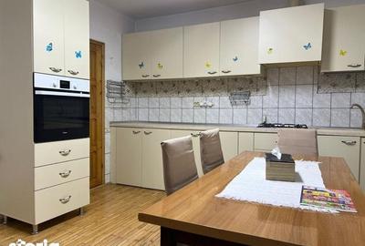 Casa în zona Podu de Fier - 8