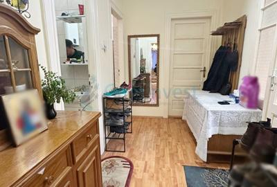 Doua case independente,singur in curte, central, Oradea - 9