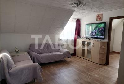 Apartament 3 camere cu balcon in zona Trei Stejari de inchiriat - 1