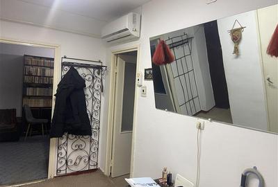 Apartament 3 camere , zona ultracentrala -Primaria Focsani , et 3 8 , decomnadat - 15