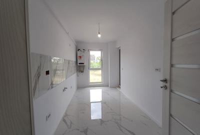 APARTAMENT CU 2 CAMERE , DECOMANDAT , NICOLINA-CUG BLOC NOU - 1