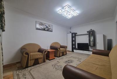 Apartament cu 3 camere decomandat, mobilat în Dristor