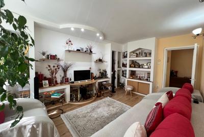Far  apartament 3 camere decomandat etaj 1 loc parcare - 2