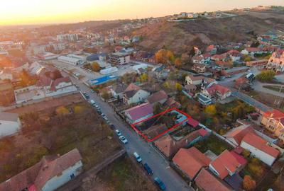 Casă cu 3 camere de vânzare în zona Centrală, Strada Gheorghe Doja - 3