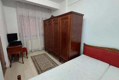 Apartament cu 2 camere semidecomandat, mobilat în Exterior Est