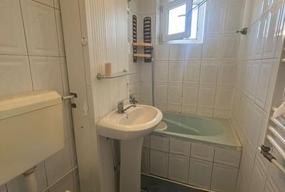Apartament 3 camere- Zona Sud - etaj 3/4 - 48 mp - 48500 euro negociabil - 7