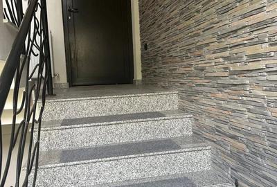 Luxury Villa Apartment in Central Constanța: 3 Rooms, 2 Baths, Parking - 12