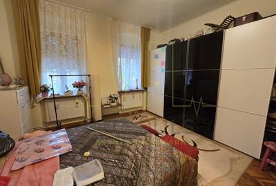 Elisabetin. Disponibila imediat. Curte. 2 Corpuri de cladire. - 2