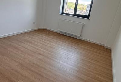 2 cam, et. 3/3, 60 mp, BLOC 6 FERMELOR , Preț 61.157 €+TVA 21% - 6