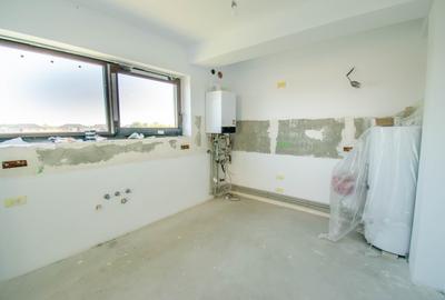 Vila alipita,finalizata, impecabil executata, teren 350mp, preechipare AC - 10