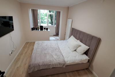 GARA - PARC  2 CAMERE ETAJ 1 RENOVAT COMPLET MOBILAT UTILAT  PRET 109.900 EURO - 4