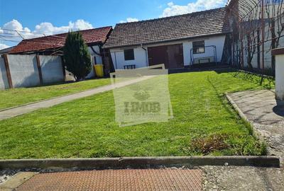Casa individuala cu 3 camere 2 bai si 554 mp teren in Selimbar - 7