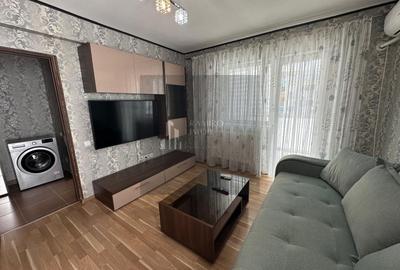 Apartament cu 2 camere decomandat, mobilat în Metalurgiei