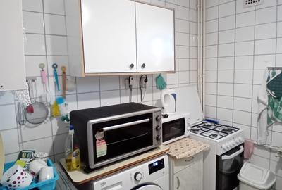 3 camere–Bd Brancoveanu -Str Secuilor - 14