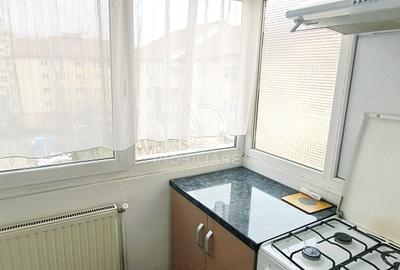 Apartament 2 camere de Vanzare Targu Jiu zona centrală - 4